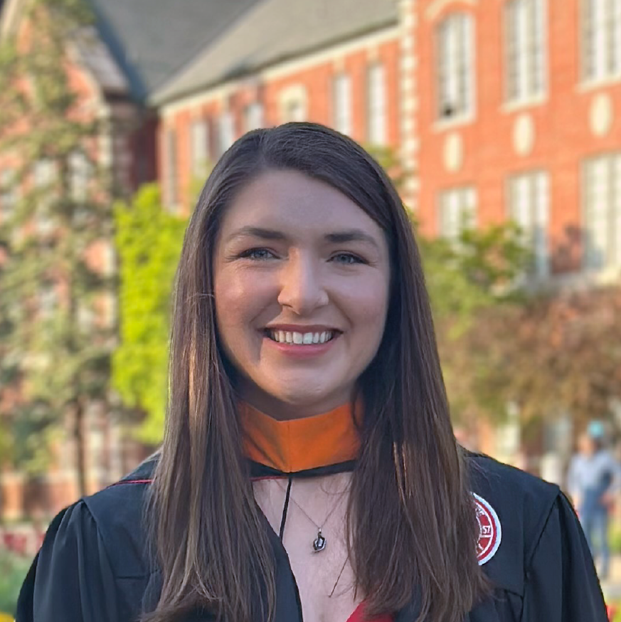 Molly Lessen profile image.