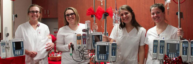 Group of nursing students in the nursing simulation lab.